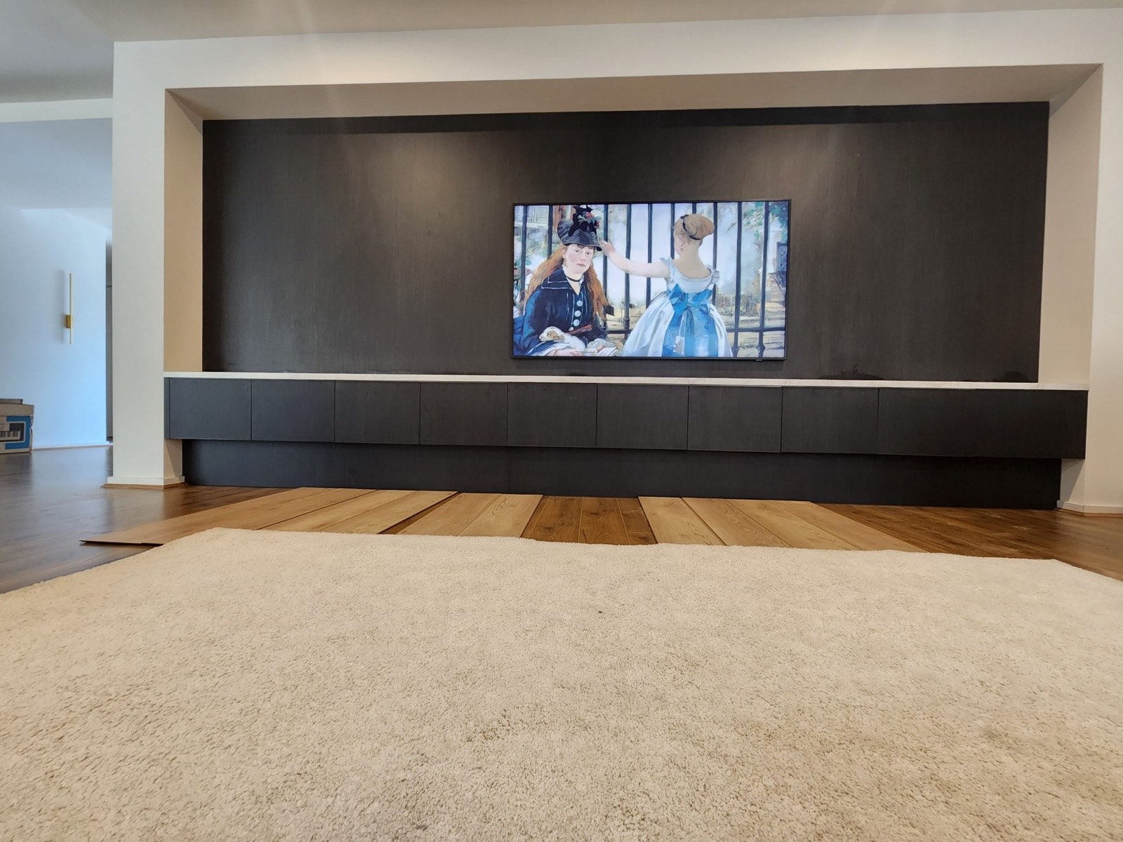 Built-in entertainment unit and TV wall